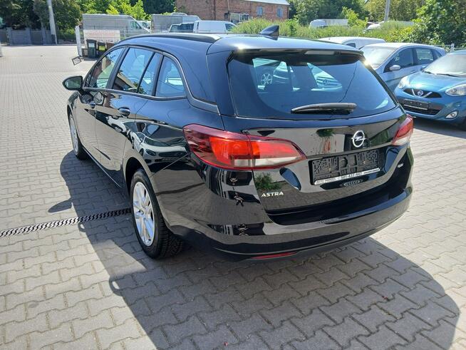 Opel Astra 1.6 CTDI klima alufelgi tempomat czujniki stan BDB