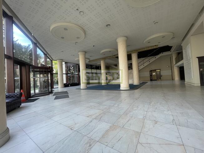 Blisko Łazienki Królewskie ,apartament 5 m spacer
