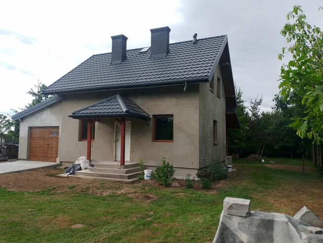 SPRZEDAM PIĘKNY DOM Z DZIAŁKĄ 1700M2