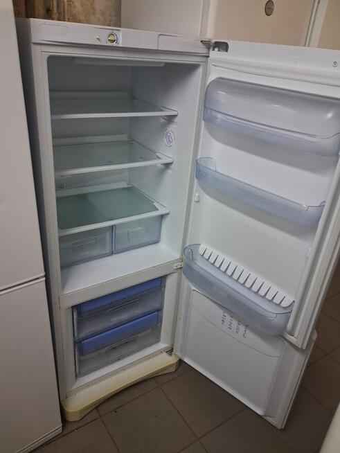 LODÓWKA INDESIT