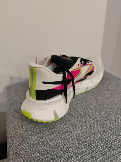 Reebok Adidasy