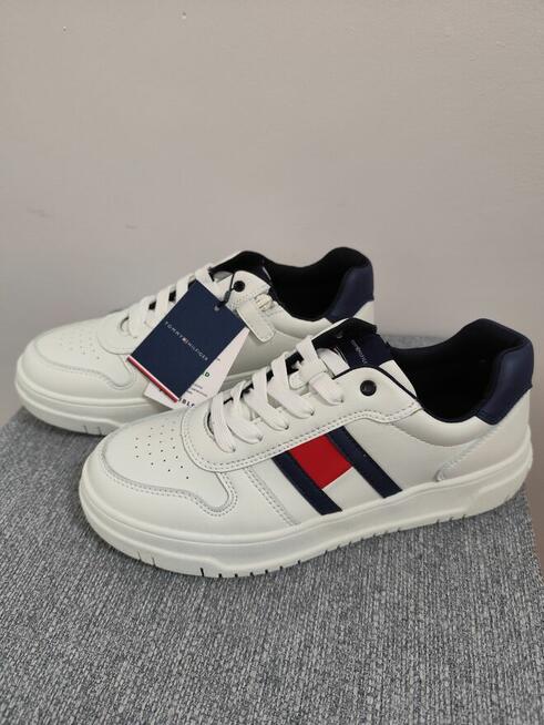 Tommy Hilfiger trampki