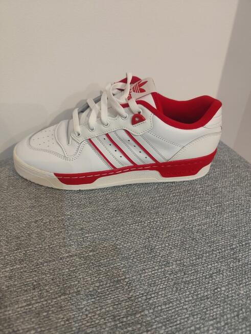 Adidas Rivalry Low