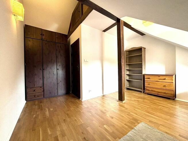 Komfortowy dwupoziomowy apartament 108m2 Kraków Lasogórska