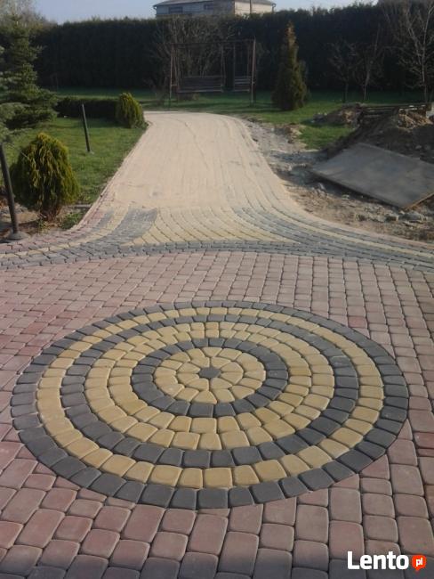 Układanie kostki brukowej