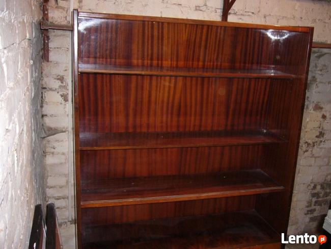 Sprzedam biblioteczkę orzech połysk