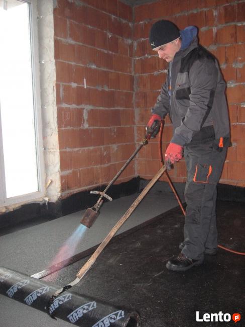 HYDROIZOLACJE ODWODNIENIA ODGRZYBIANIE OSUSZANIE BUDYNKÓW