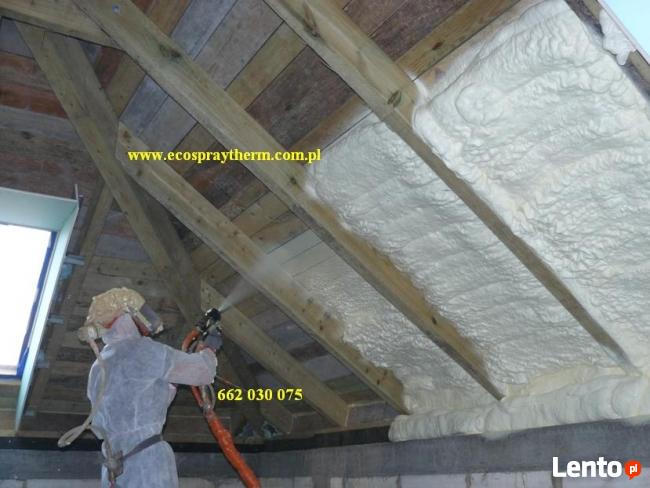 Ocieplenie dachu poddasza pianka