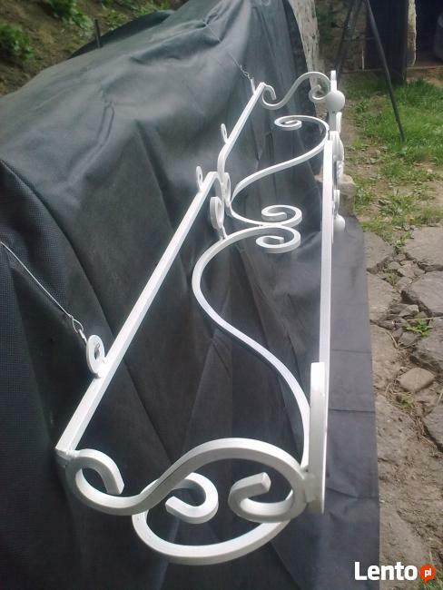 Kwietnik kwiaty doniczki skrzynki