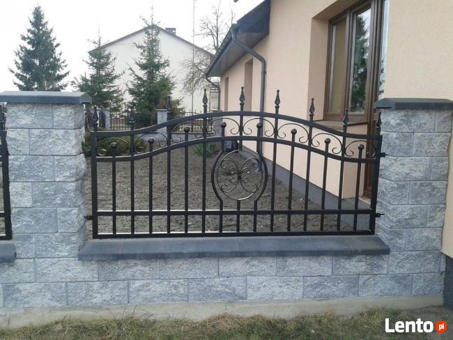Tanie ogrodzenia kute - nowoczesne wzory