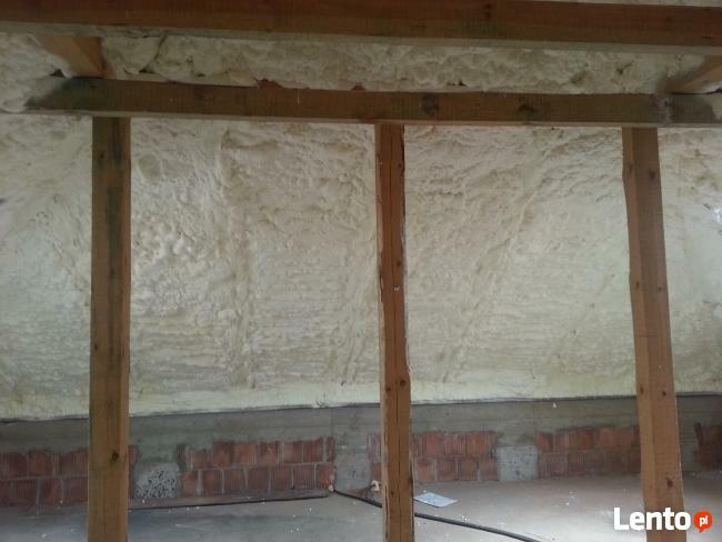 Docieplanie pianką PUR