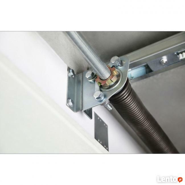 Brama garażowa segmentowa 3m woodgrain z napędem 2 piloty