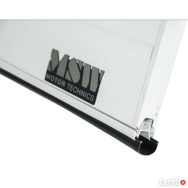 Segmentowa brama garażowa wraz z napędem 2,5m 2 piloty LED