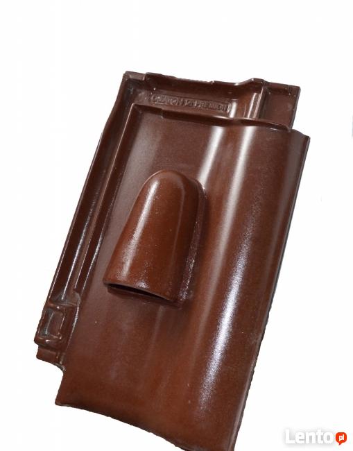 Dachówka solarna ,fotowoltaika przejście w dachówce