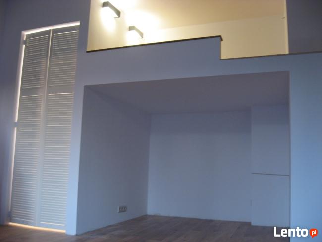 Budowa antresoli użytkowych , do spania , stropy drewniane