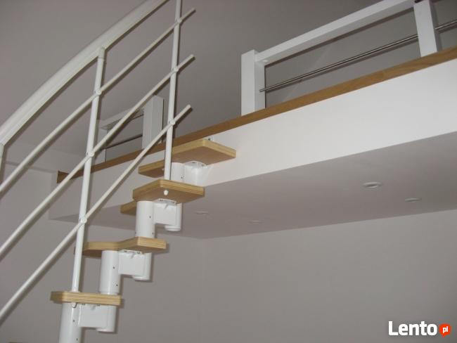 Budowa antresoli użytkowych , do spania , stropy drewniane