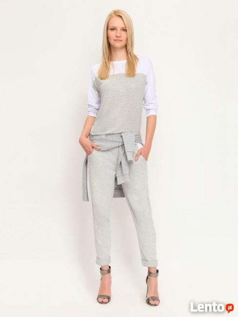 Biało-szara bluzka Troll