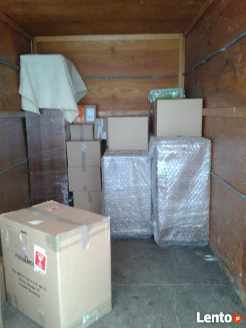 Wywóz starych mebli UTYLIZACJA Opróżnianie mieszkań/domów