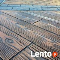 Taras, balkon, schody bez płytek, materiały odporne na wodę