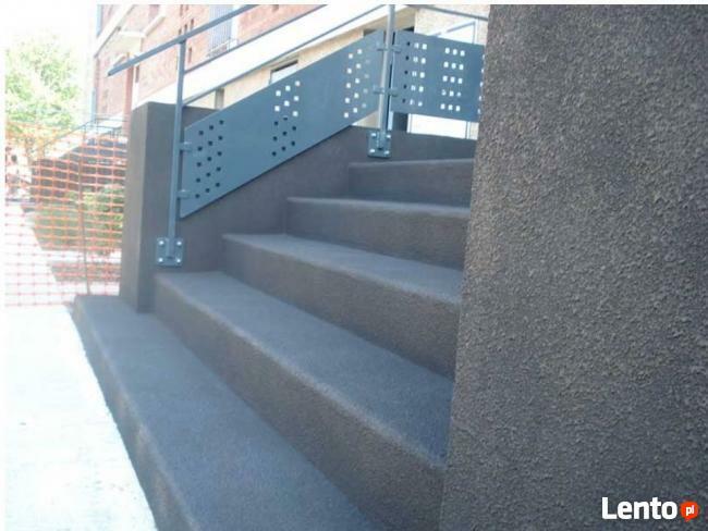 Taras, balkon, schody bez płytek, materiały odporne na wodę