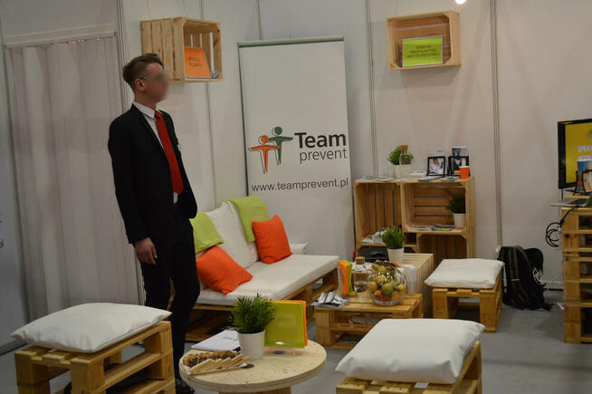 WYPOŻYCZALNIA MEBLI EVENTOWYCH / meble z palet