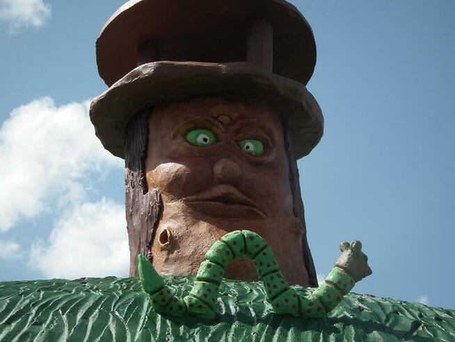 Wędzarnia, grill, piec chlebowy.