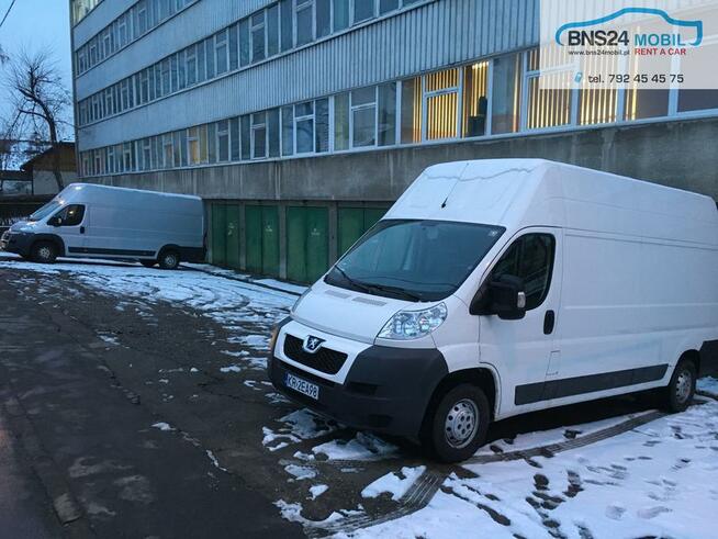 Wynajem wypożyczalnia samochodów dostawczych busów BNS24mobi