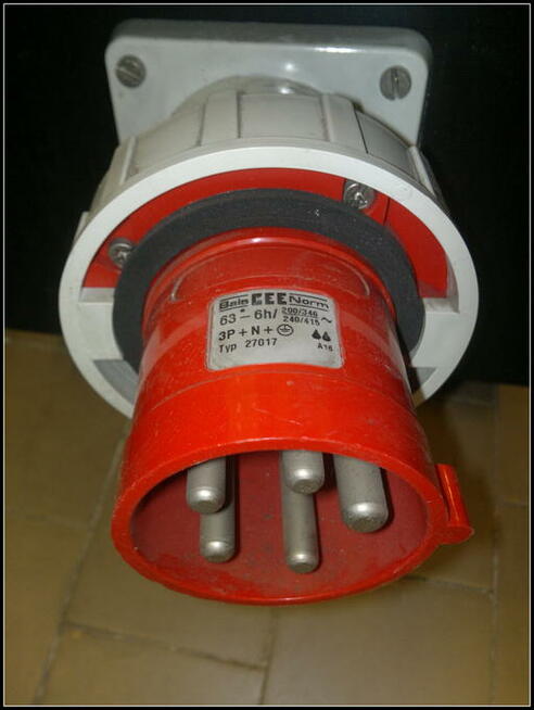 Rozdzielnica Bals cee norm ; typ 521437