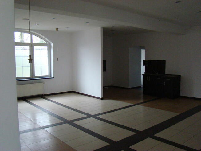 wynajmę na gastronomię lokal na mieszkanie biuro kancelarię