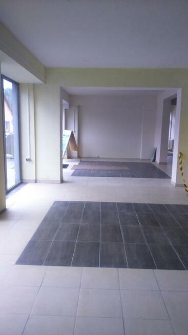 lokal w Lesku 409,41 M2 sprzedam