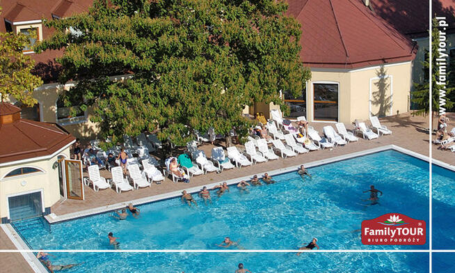 Uzdrawiające kąpiele, spokój i bajkowy zamek - BOJNICE