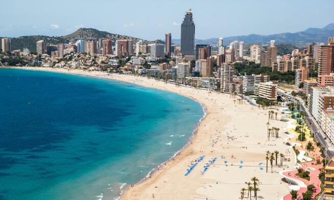 PRACA !! TANCERKI POLE DANCE – HISZPANIA, BENIDORM