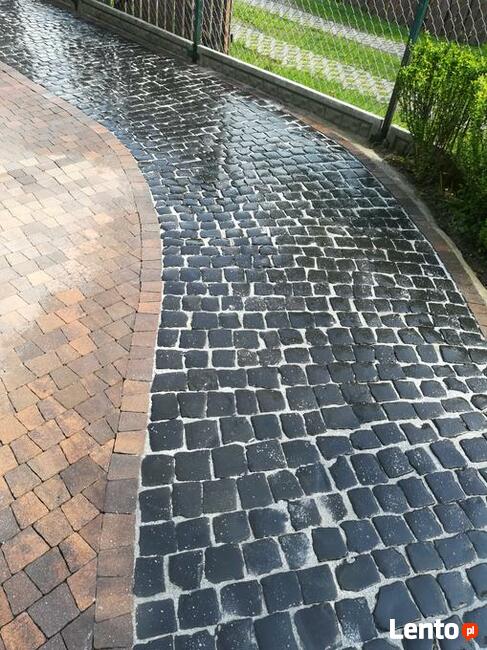 Mycie kostki brukowej kamiennej, ogrodzenia, tarasy itp.