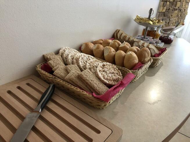 Kucharkę kucharza Zatrudnimy Ledan Chłopy praca całoroczna