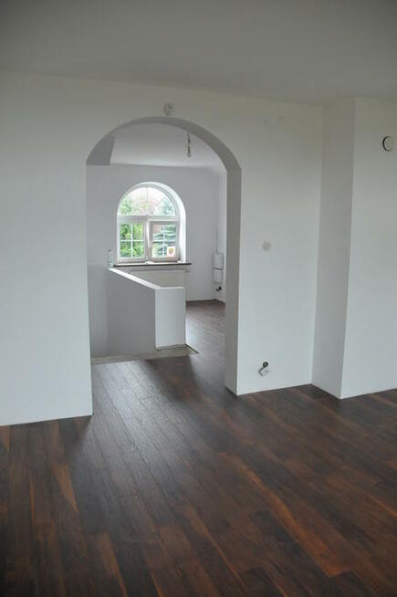 Układanie paneli. Montaż deski barlineckiej. LISTWY MDF