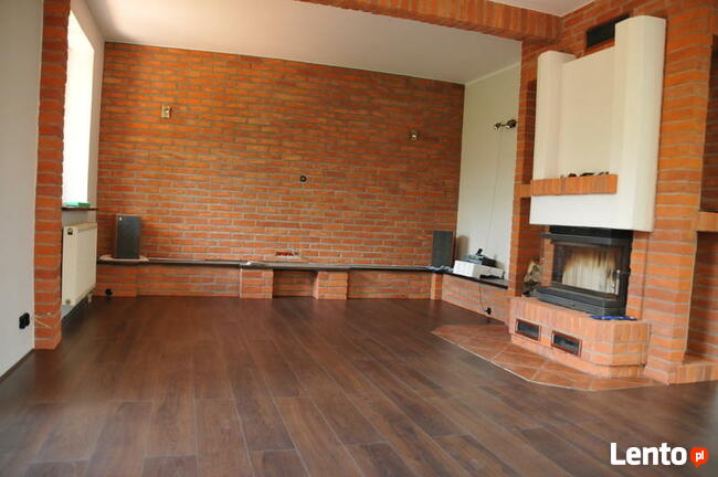 Układanie paneli. Montaż deski barlineckiej. LISTWY MDF