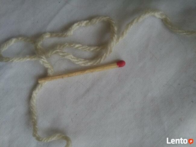387 Gr beżowa wełna włóczka