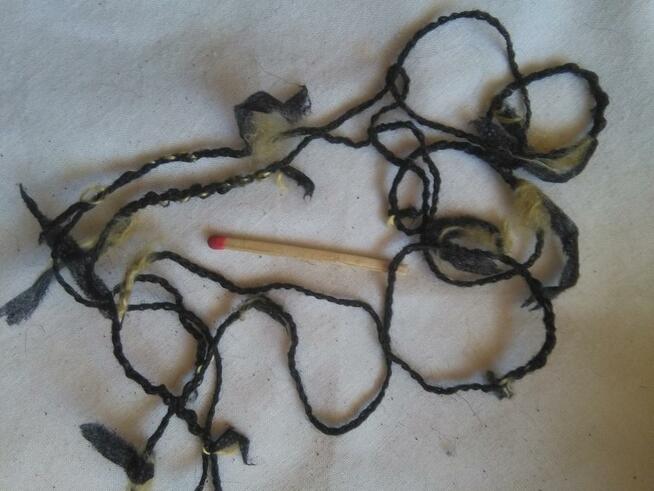 150 gr kudłata kolorowa wełna włóczka