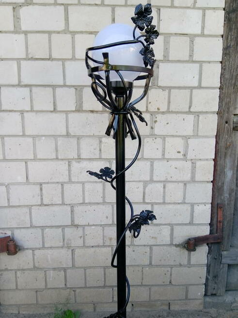 Lampy ogrodowe