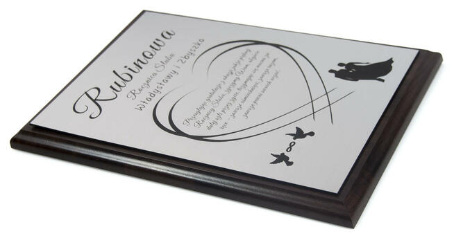 Ekskluzywny prezent na rocznicę ślubu dla rodziców znajomych