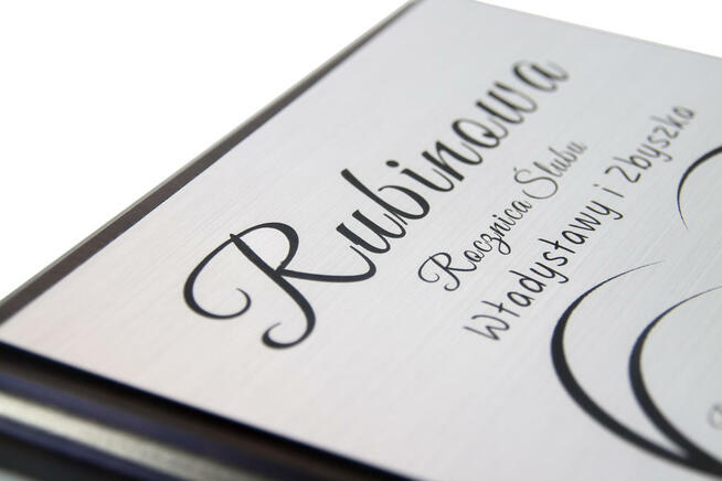 Ekskluzywny prezent na rocznicę ślubu dla rodziców znajomych