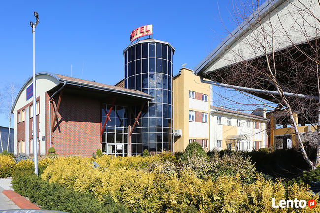 Hotel Restauracja-Centrum Konferencyjno-Weselne w Ostrowi Ma
