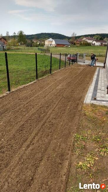 Usługi glebogryzarką zakładanie trawników Gorlice i okolice
