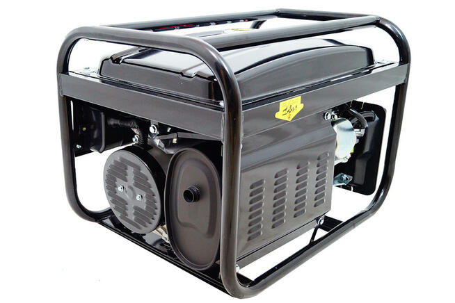 AGREGAT PRĄDOTWÓRCZY 2800W 7KM AVR miedź generator