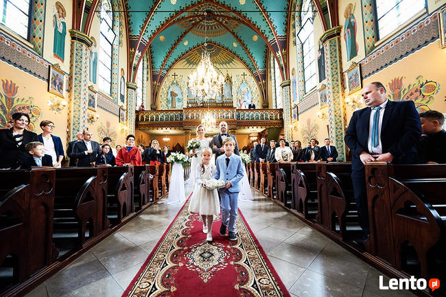 Nowoczesna fotografia ślubna i rodzinna