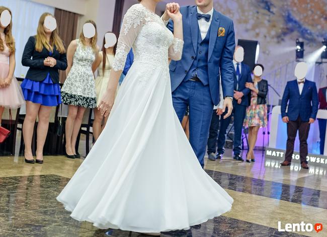 Elegancka suknia ślubna