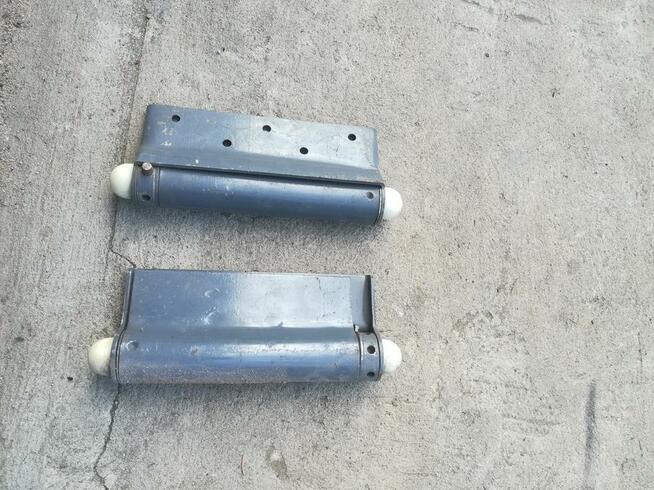 Sprzedam zawiasy wahliwe