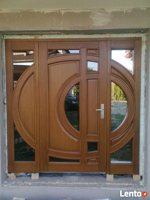 Drzwi drewniane wykonane na zamówienie