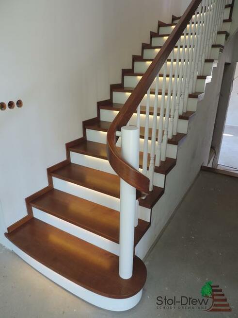 Schody Krosno i Podłogi DREWNIANE Krosno