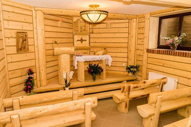 Dom i Pensjonat Seniora Eden Maniowy